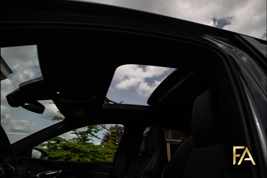 Audi e-tron Sportback S quattro 95 kWh 504PK|Panodak|Ruitleder|Carbon|22Inch|Trekhaak