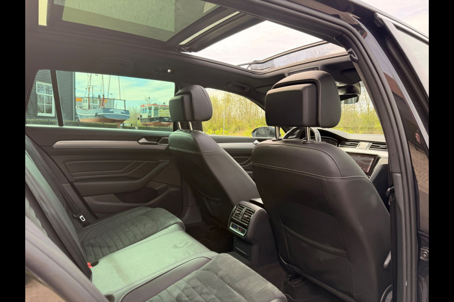 Volkswagen Passat Variant 1.4 TSI PHEV GTE PANORAMDAK VIRTUAL COCKPIT LEER NAVI CAMERA IQ-MATRIX ELECTR-TREKHAAK