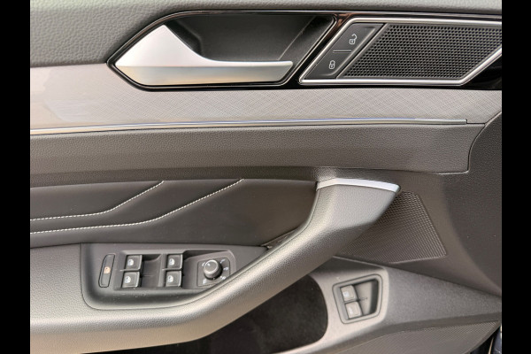 Volkswagen Passat Variant 1.4 TSI PHEV GTE PANORAMDAK VIRTUAL COCKPIT LEER NAVI CAMERA IQ-MATRIX ELECTR-TREKHAAK