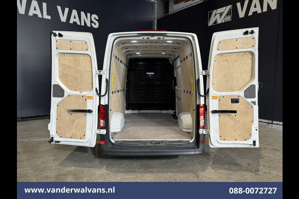 Volkswagen Crafter 2.0 TDI L3H3 L2H2 Euro6 Airco | Apple Carplay | Android Auto | Parkeersensoren Bijrijdersbank