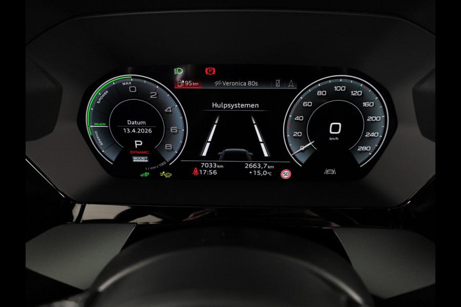 Audi A3 Sportback 45 TFSI e S edition Competition 245pk | Navigatie | Sonos Audio | Keyless | 18 inch Lichtmetalen velgen |