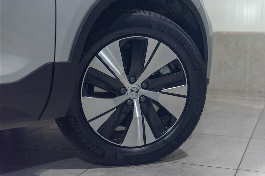 Volvo XC40 T4 Aut. Plug-in Hybrid Leder Parkeercamera 211pk