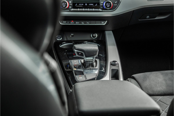 Audi A4 Avant 45 TFSI quattro S edition Competition - S Line | Panorama | RS Seats | Massage | 360 Camera