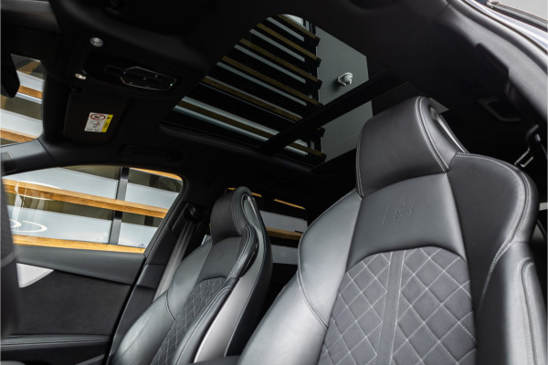 Audi A4 Avant 45 TFSI quattro S edition Competition - S Line | Panorama | RS Seats | Massage | 360 Camera