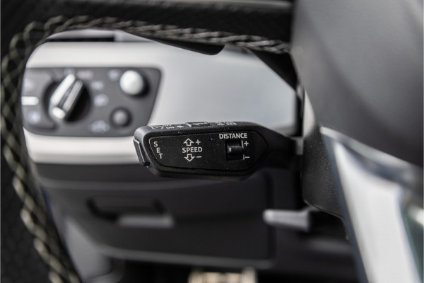 Audi A4 Avant 45 TFSI quattro S edition Competition - S Line | Panorama | RS Seats | Massage | 360 Camera