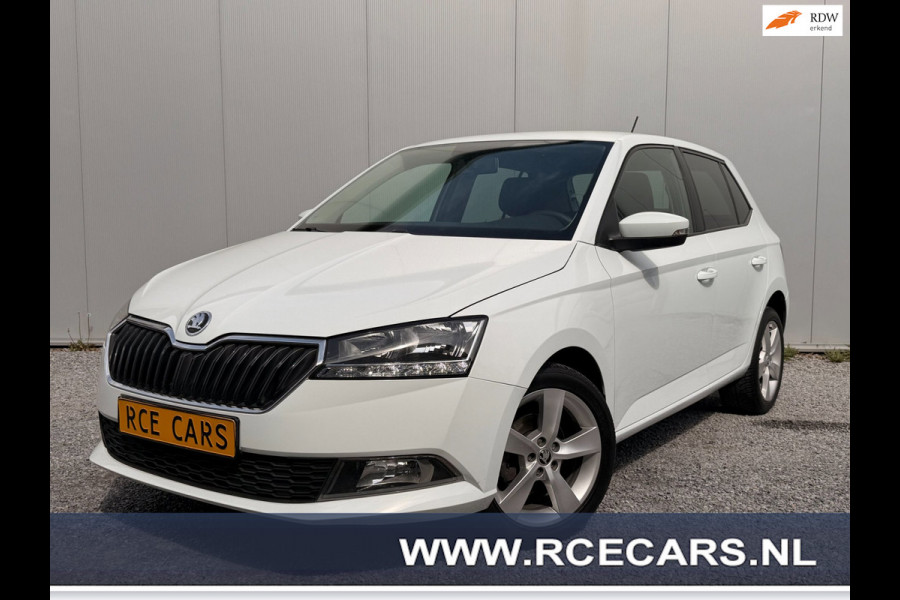 Škoda Fabia 1.0 Stoelverwarming Parkdistancecontrole Dealer Onderhouden