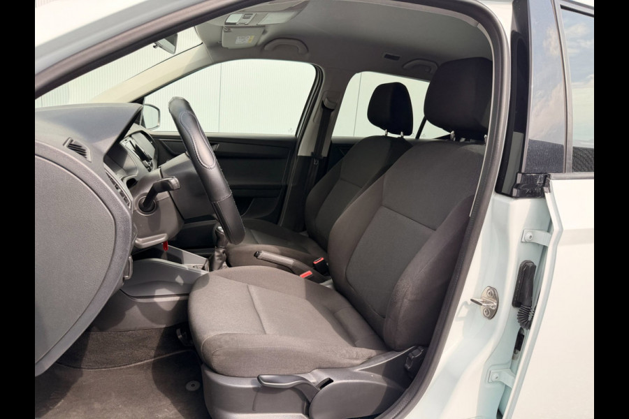 Škoda Fabia 1.0 Stoelverwarming Parkdistancecontrole Dealer Onderhouden
