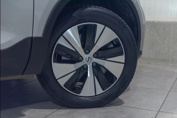 Volvo XC40 T4 Aut. Plug-in Hybrid Core Bright Parkeercamera CruiseControl 211pk
