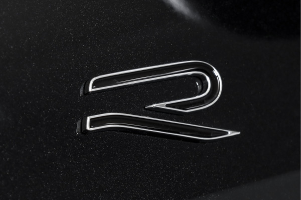 Volkswagen Tayron 1.5 eHybrid 272 PK R-Line Edition | Black Style Pakket | S/K-Panodak | Elek. Trekhaak | Dig. Cockpit | Adapt. Cruise | Stoel-+Stuurverw. | Camera | App. Connect | ECC | Elek. Klep | LM 20" | 5694