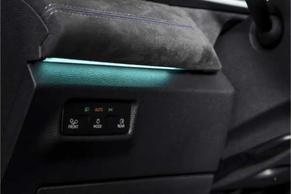 Volkswagen Tayron 1.5 eHybrid 272 PK R-Line Edition | Black Style Pakket | S/K-Panodak | Elek. Trekhaak | Dig. Cockpit | Adapt. Cruise | Stoel-+Stuurverw. | Camera | App. Connect | ECC | Elek. Klep | LM 20" | 5694