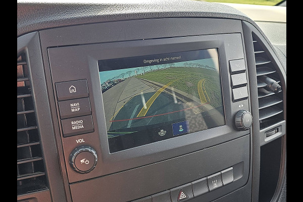 Mercedes-Benz eVito 66 kWh LED Bumpers-Kleur Lm-Velgen 286KM WLTP Snelladen Achterdeuren!