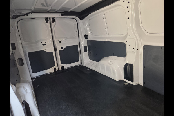 Peugeot e-Expert Long L3 75 kWh Xenon Stoelverwarming Airco Achteruitrijcamera