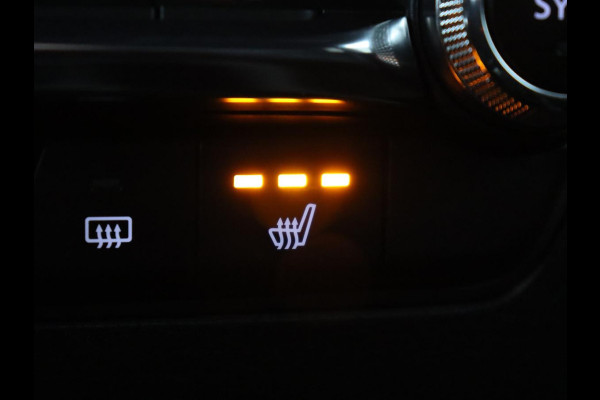 Mazda 3 2.0 e-SkyActiv-G M Hybrid 150 Homura | Stoelverwarming | Head-Up | Adaptive cruise | Camera | Carplay | Keyless | Full LED | Navigatie | Dodehoek detectie | 58.800km NAP | Origineel NL