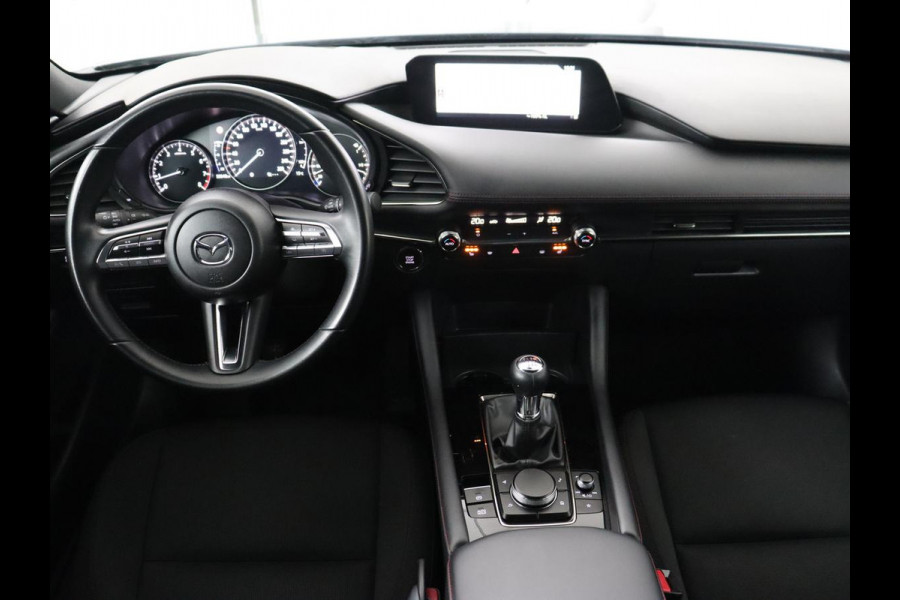Mazda 3 2.0 e-SkyActiv-G M Hybrid 150 Homura | Stoelverwarming | Head-Up | Adaptive cruise | Camera | Carplay | Keyless | Full LED | Navigatie | Dodehoek detectie | 58.800km NAP | Origineel NL
