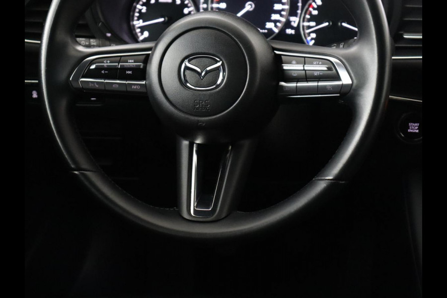 Mazda 3 2.0 e-SkyActiv-G M Hybrid 150 Homura | Stoelverwarming | Head-Up | Adaptive cruise | Camera | Carplay | Keyless | Full LED | Navigatie | Dodehoek detectie | 58.800km NAP | Origineel NL