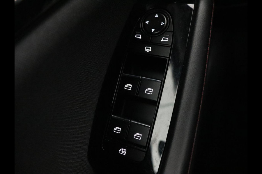 Mazda 3 2.0 e-SkyActiv-G M Hybrid 150 Homura | Stoelverwarming | Head-Up | Adaptive cruise | Camera | Carplay | Keyless | Full LED | Navigatie | Dodehoek detectie | 58.800km NAP | Origineel NL