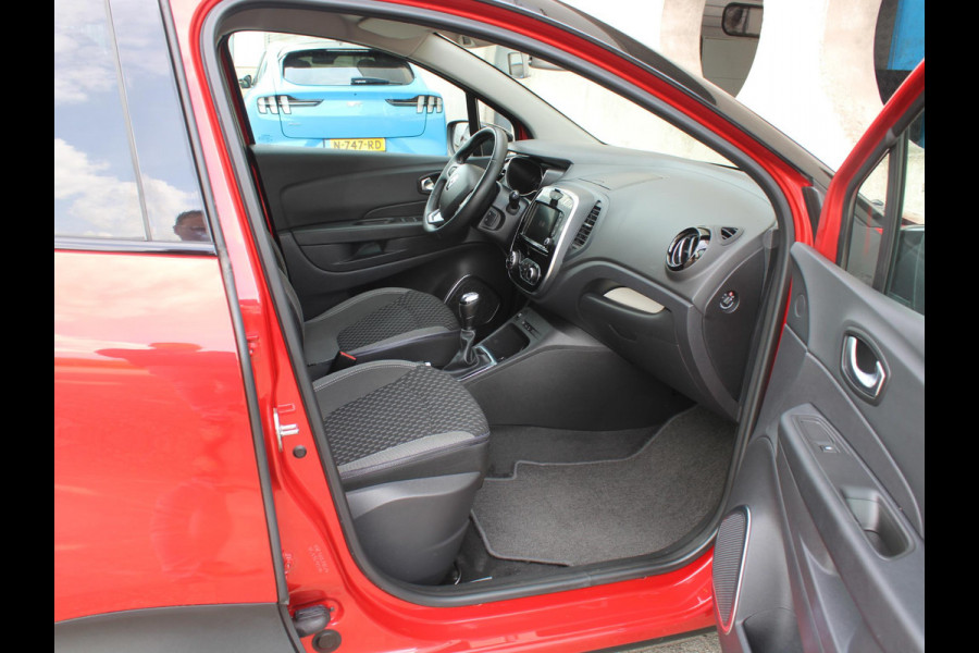 Renault Captur 0.9 TCe Intens | PARKEER ASSISTENT |