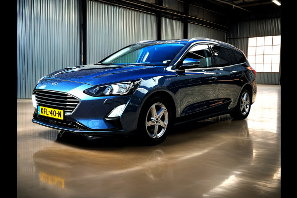 Ford FOCUS Wagon 1.0 EcoBoost Vignale carplay_Camera_trekh_4x nw banden