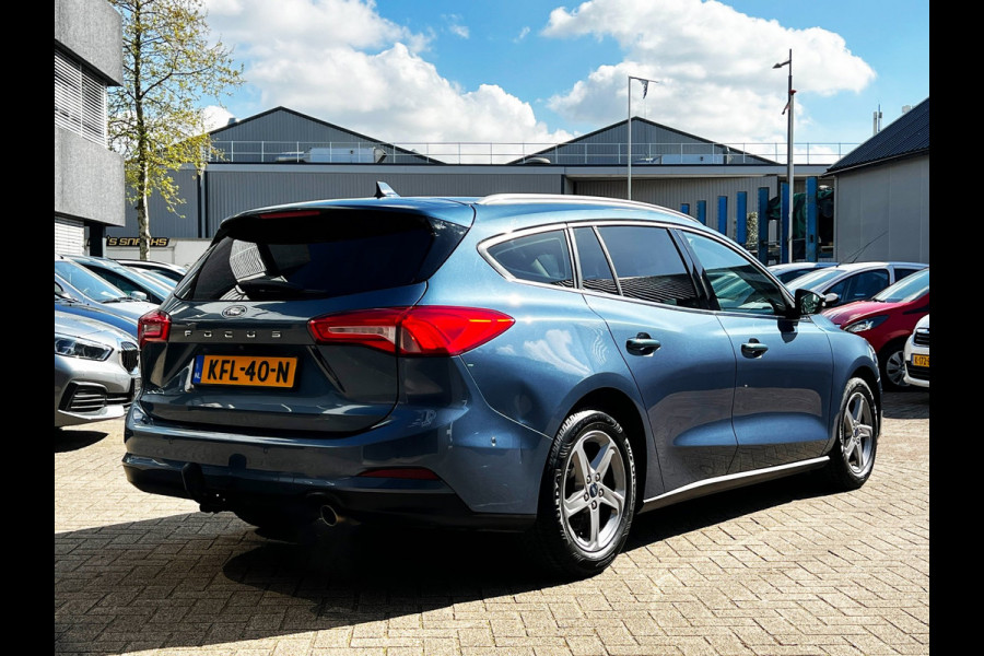 Ford FOCUS Wagon 1.0 EcoBoost Vignale carplay_Camera_trekh_4x nw banden