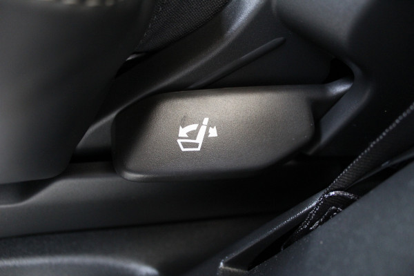 Volvo XC90 2.0 T8 Plug-in hybrid AWD Ultra Dark Exec. Ed. | Full Options | B&W | Luchtvering | Massage