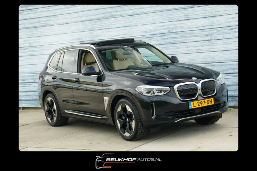 BMW iX3 High Executive 80 kWh Pano Xenon Virtual Soh 95%