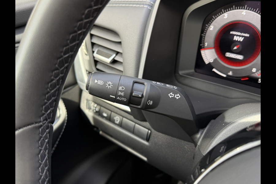 Nissan QASHQAI 1.3 MHEV Xtronic N-Connecta / Automaat / 360 Camera / Panodak / Adap. Cruise / Carplay