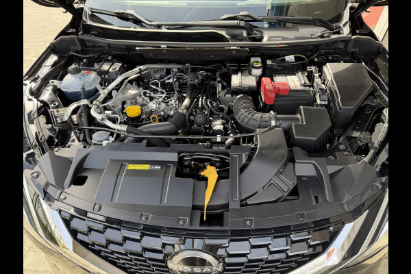 Nissan QASHQAI 1.3 MHEV Xtronic N-Connecta / Automaat / 360 Camera / Panodak / Adap. Cruise / Carplay
