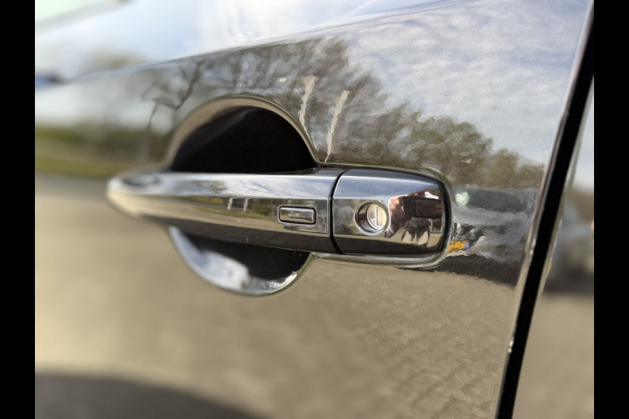 Nissan QASHQAI 1.3 MHEV Xtronic N-Connecta / Automaat / 360 Camera / Panodak / Adap. Cruise / Carplay