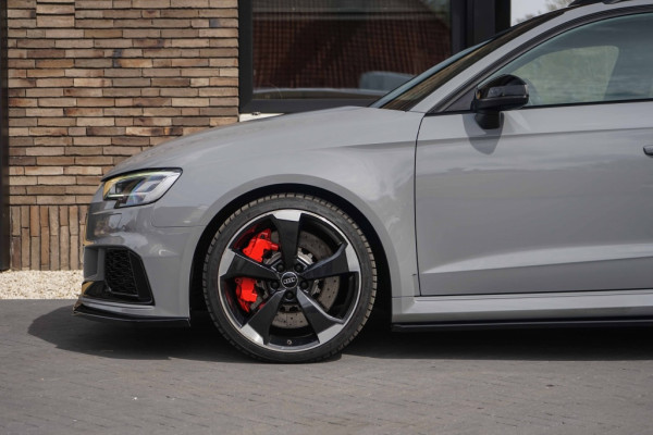 Audi RS3 Sportback 2.5 TFSI Quattro Pano/ACC/RS-Zetels/B&O/Nardo