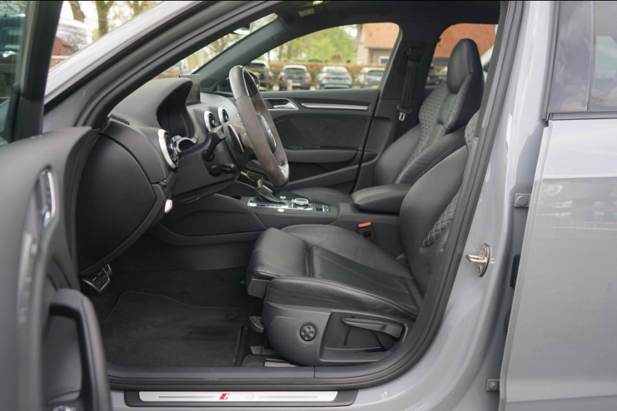 Audi RS3 Sportback 2.5 TFSI Quattro Pano/ACC/RS-Zetels/B&O/Nardo