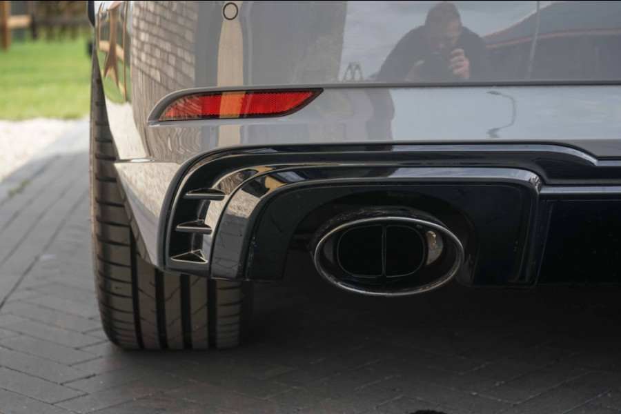 Audi RS3 Sportback 2.5 TFSI Quattro Pano/ACC/RS-Zetels/B&O/Nardo