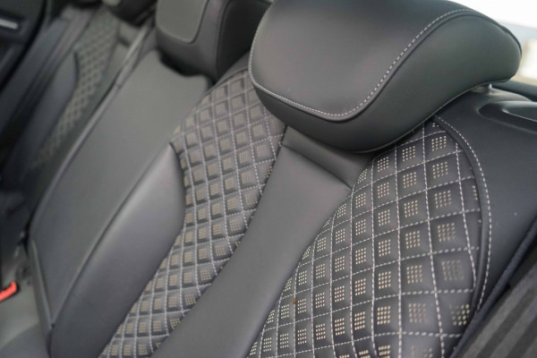 Audi RS3 Sportback 2.5 TFSI Quattro Pano/ACC/RS-Zetels/B&O/Nardo