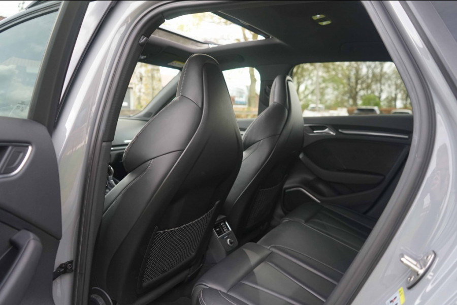 Audi RS3 Sportback 2.5 TFSI Quattro Pano/ACC/RS-Zetels/B&O/Nardo