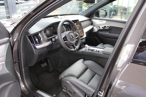 Volvo XC90 2.0 T8 Plug-in hybrid AWD Ultra Dark Exec. Ed. | Full Options | B&W | Luchtvering | Massage