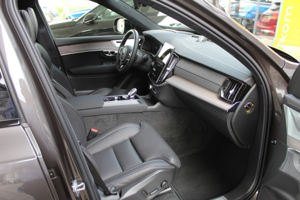 Volvo XC90 2.0 T8 Plug-in hybrid AWD Ultra Dark Exec. Ed. | Full Options | B&W | Luchtvering | Massage