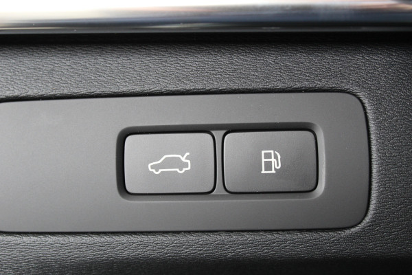 Volvo XC90 2.0 T8 Plug-in hybrid AWD Ultra Dark Exec. Ed. | Full Options | B&W | Luchtvering | Massage