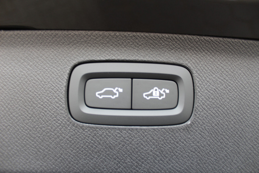 Volvo XC90 2.0 T8 Plug-in hybrid AWD Ultra Dark Exec. Ed. | Full Options | B&W | Luchtvering | Massage