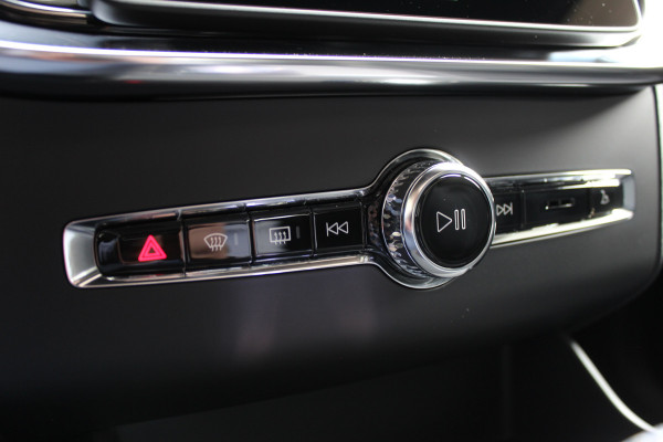 Volvo XC90 2.0 T8 Plug-in hybrid AWD Ultra Dark Exec. Ed. | Full Options | B&W | Luchtvering | Massage