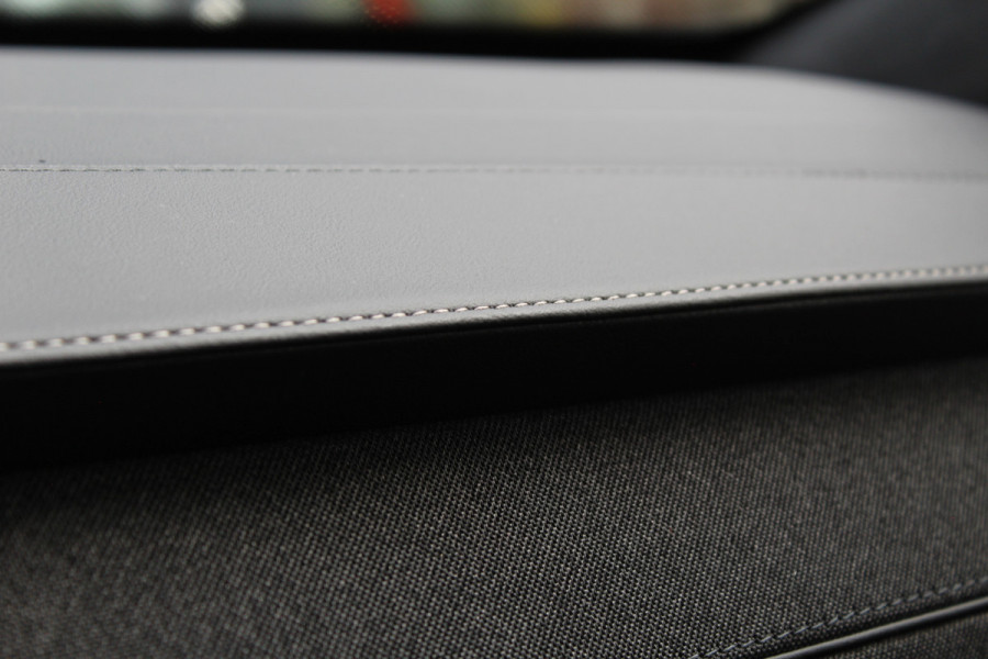 Volvo XC90 2.0 T8 Plug-in hybrid AWD Ultra Dark Exec. Ed. | Full Options | B&W | Luchtvering | Massage