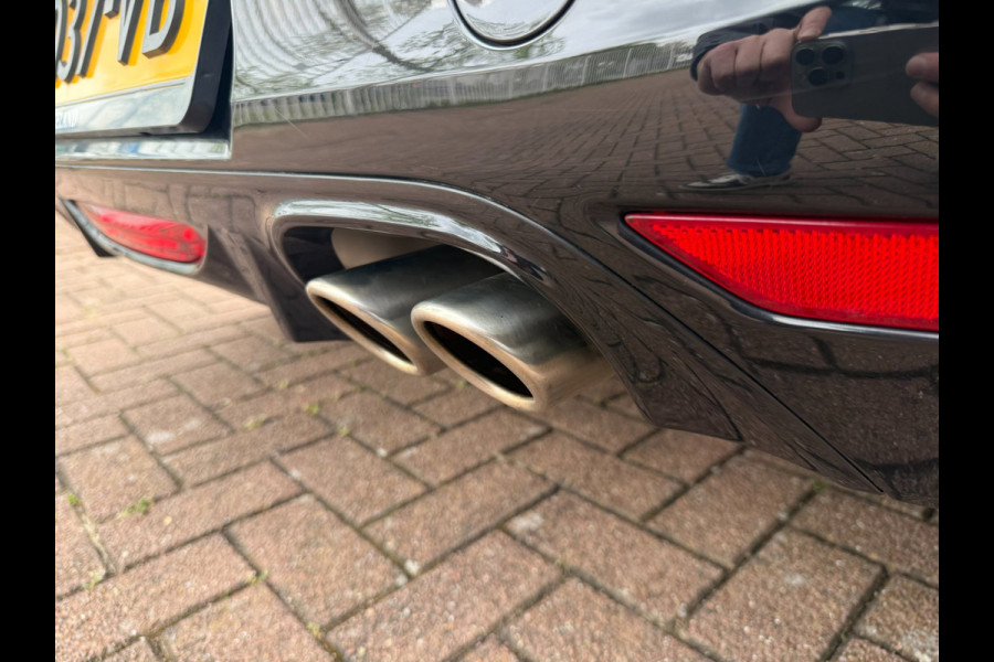 Peugeot 208 1.2 PureTech GT-Line | Pano | 3D-Cockpit |LED |