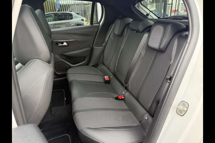 Peugeot 208 1.2 PureTech GT-Line | Pano | 3D-Cockpit |LED |