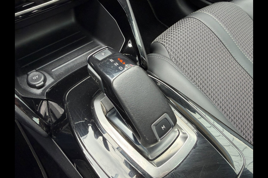 Peugeot 208 1.2 PureTech GT-Line | Pano | 3D-Cockpit |LED |