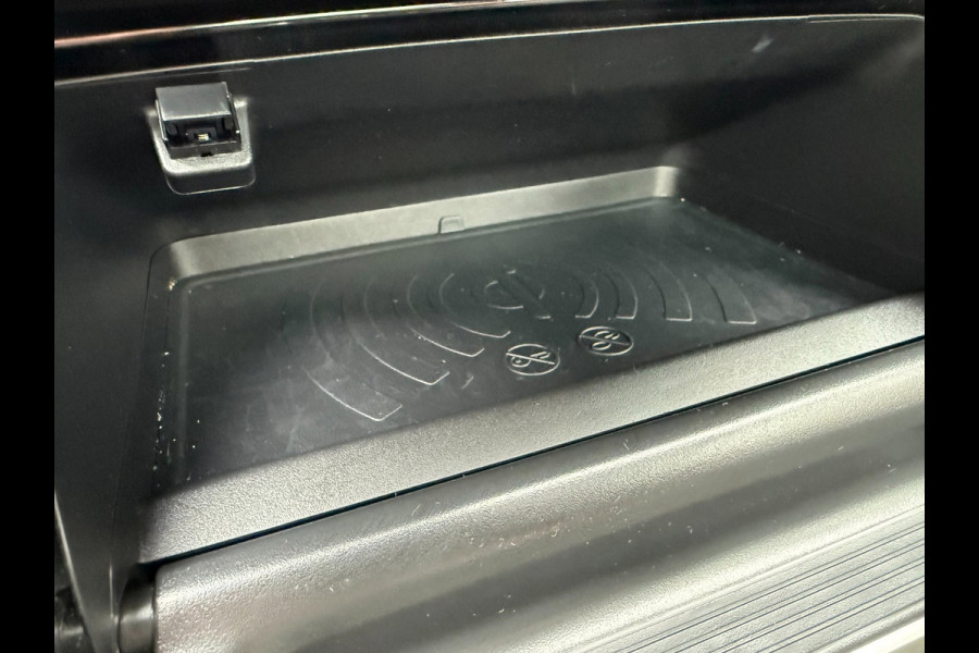 Peugeot 208 1.2 PureTech GT-Line | Pano | 3D-Cockpit |LED |