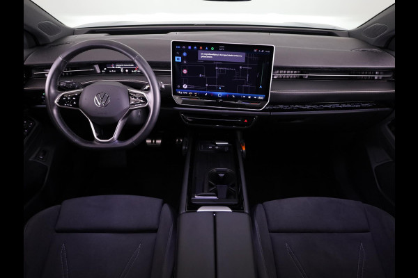 Volkswagen ID.7 Tourer Pro Business 77 kWh accu. 210 kW / 286 pk Variant | Camera | Elektrische stoelen | Head Up display | Elektrische achterklep |