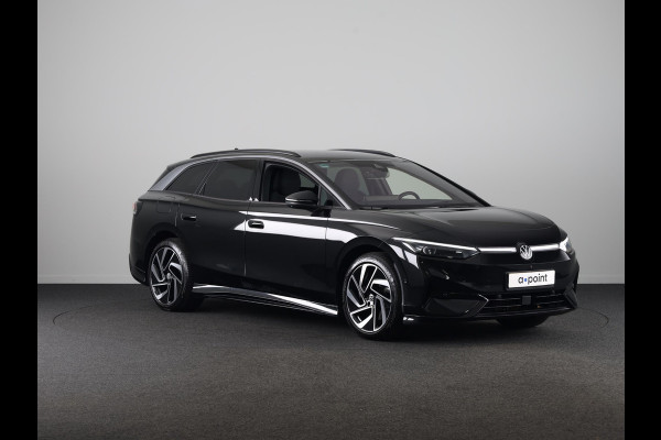 Volkswagen ID.7 Tourer Pro Business 77 kWh accu. 210 kW / 286 pk Variant | Camera | Elektrische stoelen | Head Up display | Elektrische achterklep |