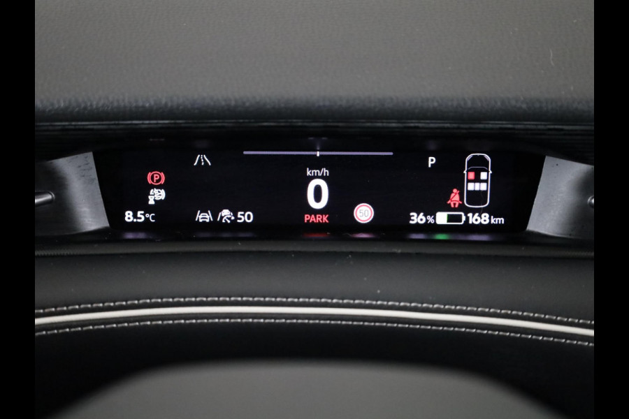 Volkswagen ID.7 Tourer Pro Business 77 kWh accu. 210 kW / 286 pk Variant | Camera | Elektrische stoelen | Head Up display | Elektrische achterklep |