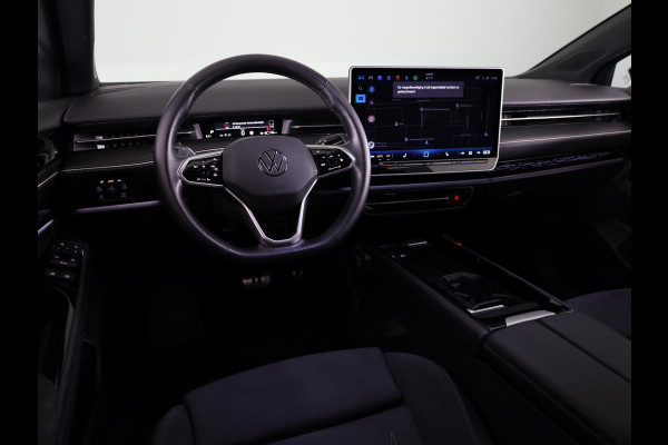 Volkswagen ID.7 Tourer Pro Business 77 kWh accu. 210 kW / 286 pk Variant | Camera | Elektrische stoelen | Head Up display | Elektrische achterklep |