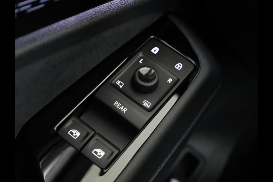 Volkswagen ID.7 Tourer Pro Business 77 kWh accu. 210 kW / 286 pk Variant | Camera | Elektrische stoelen | Head Up display | Elektrische achterklep |