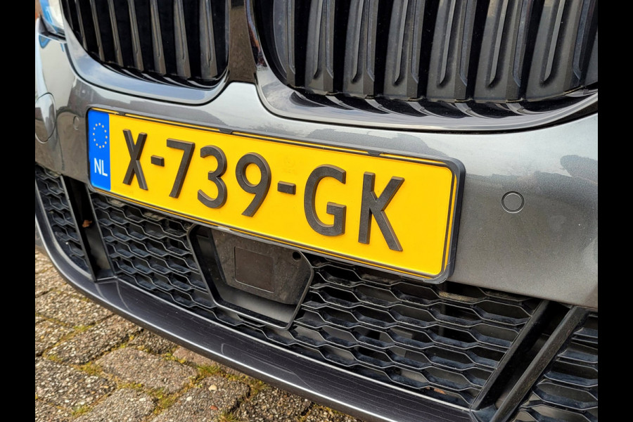 BMW 3 Serie Touring 330e M-sport, Adap. Cruise, H&K. Trekhaak, Adap. M-onderstel, 292PK