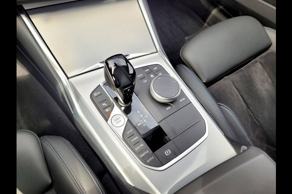 BMW 3 Serie Touring 330e M-sport, Adap. Cruise, H&K. Trekhaak, Adap. M-onderstel, 292PK